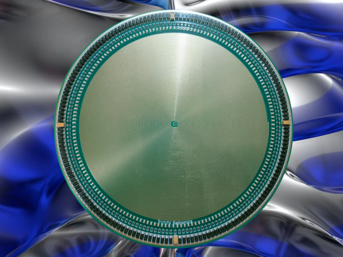 The Cleanser room antenna with gold-over-copper circuit geometry